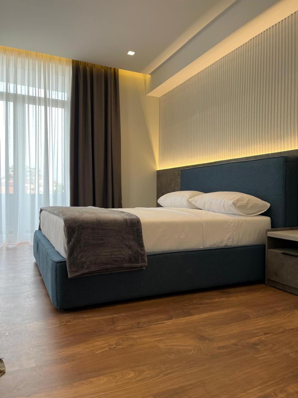 North Alb Hotel Шкодер Экстерьер фото