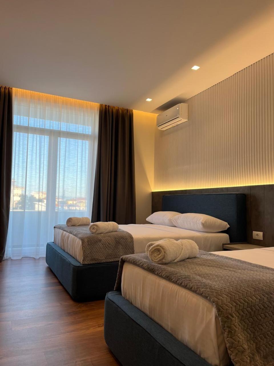 North Alb Hotel Шкодер Экстерьер фото