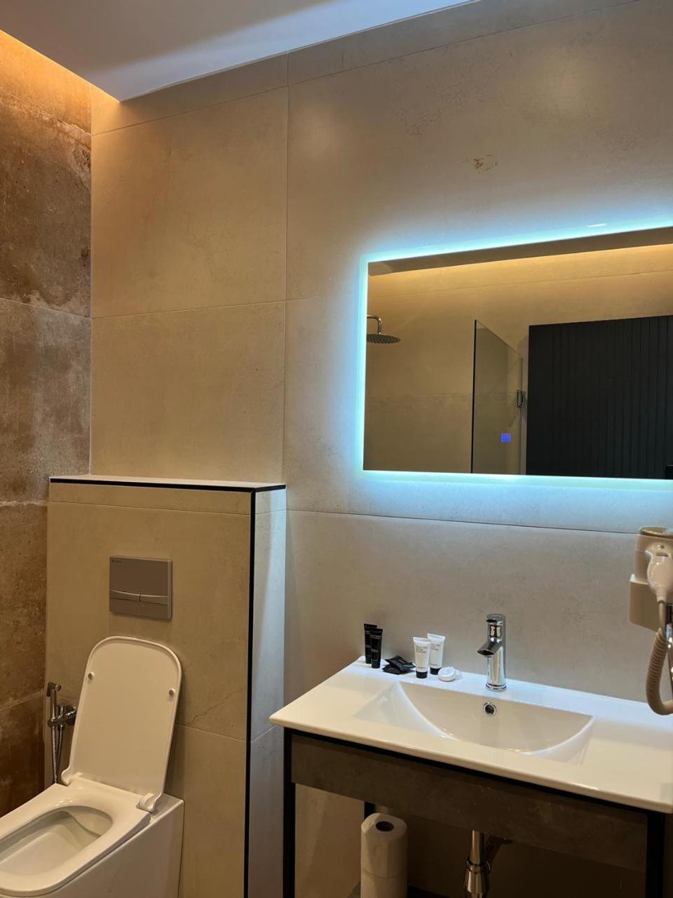 North Alb Hotel Шкодер Экстерьер фото